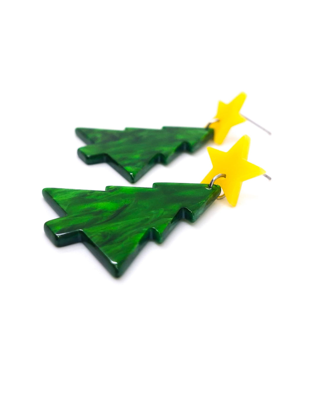 Close up of Christmas Tree with Yellow Star Drop Earrings showing detail