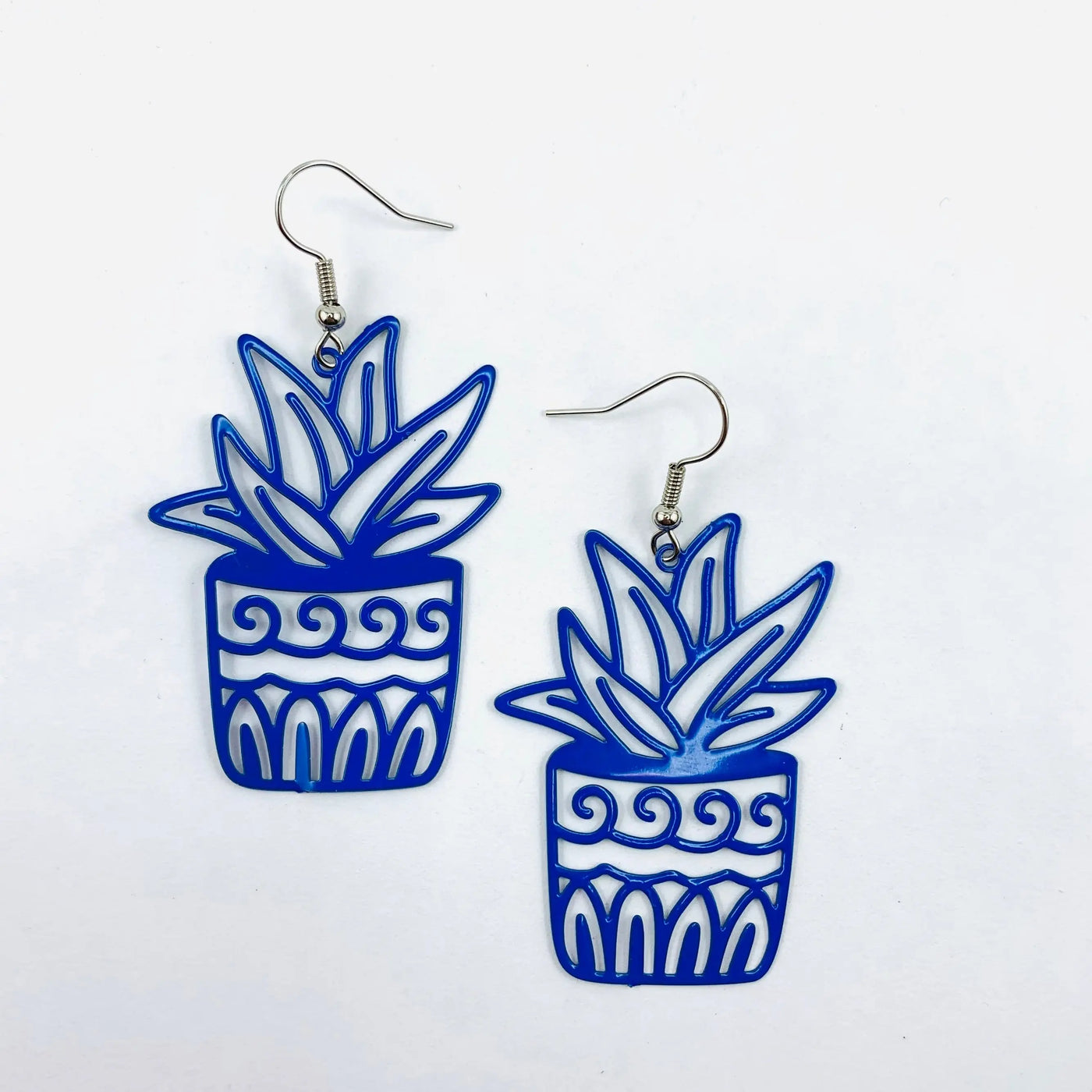 Filigree Plant Drops - 4 Colours