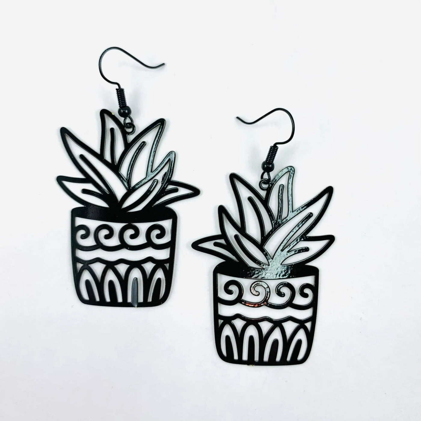 Filigree Plant Drops - 4 Colours
