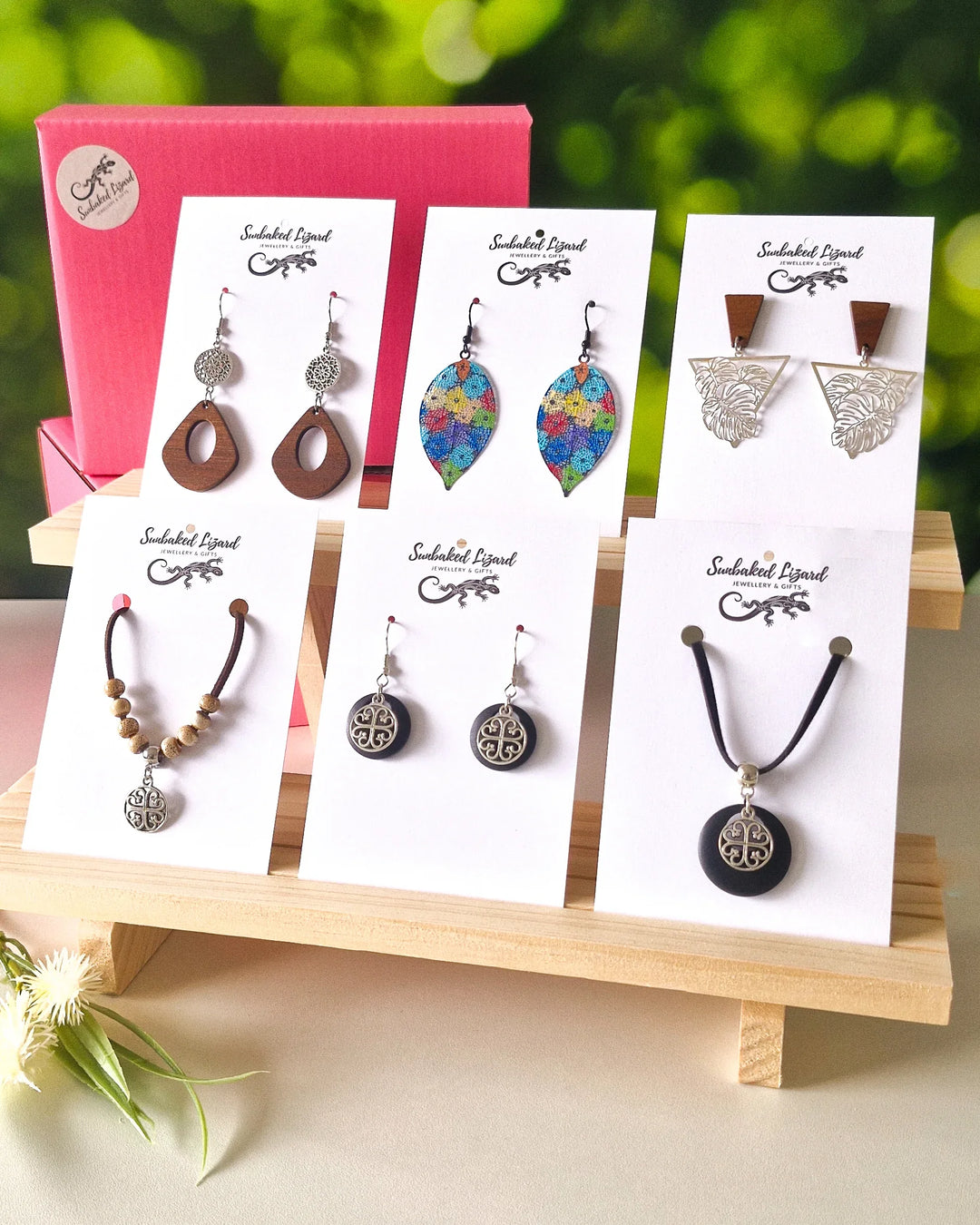 Mother’s Day jewellery gift box with earrings, bracelet and necklace in a curated Sunbaked Lizard set