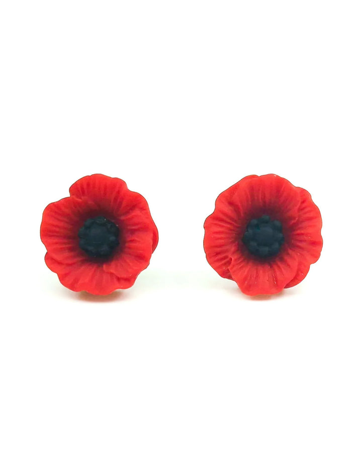 17mm red poppy stud earrings on a white background