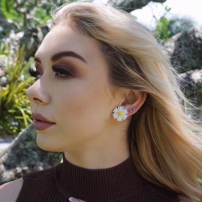 Daisy Earrings - 2 Colours