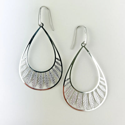 Leafy Droplet Filigree Drop Earrings -4 Colours
